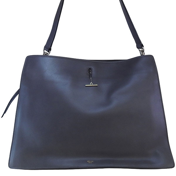 セリーヌ　ショルダーバッグ